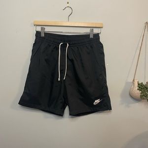 Nike shorts black size XS